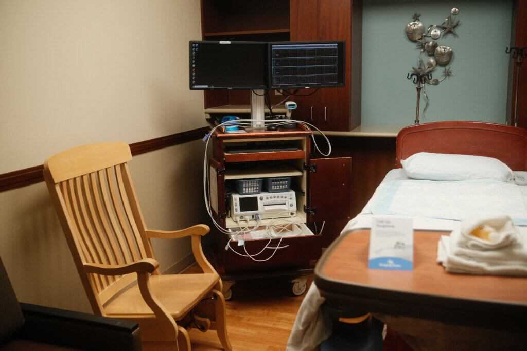 女人取卵的危害是什么_女性取卵对身体危害大不大